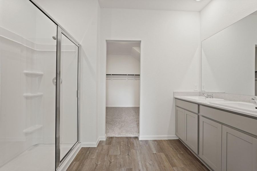 Spacious, unfurnished interior of a new home in Grand Pines, Magnolia (Image 7).