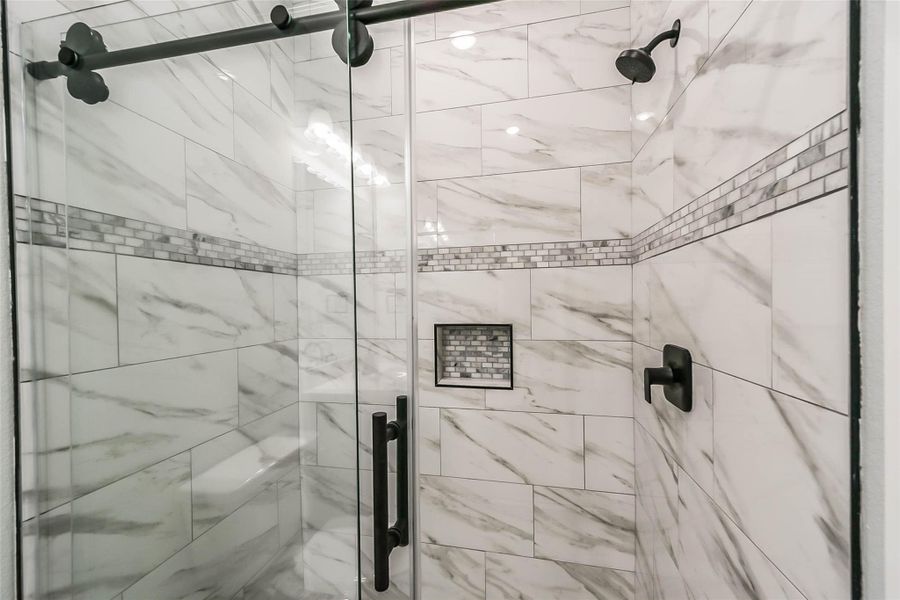 Furnished interior view inside a new home in , Conroe (Image 9).