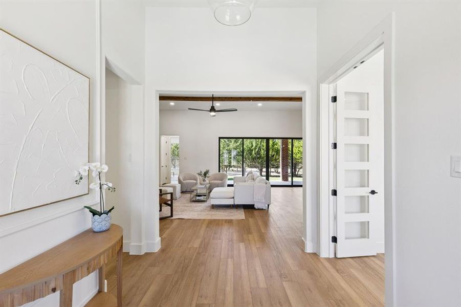 Spacious, unfurnished interior of a new home in , Waxahachie (Image 22). Spacious, unfurnished interior of a new home in , Waxahachie (Image 22).