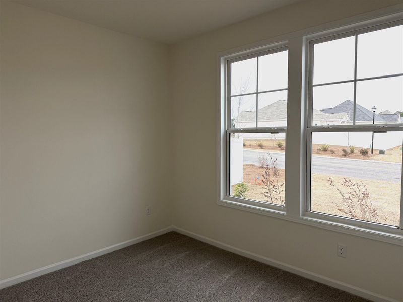 Spacious, unfurnished interior of a new home in King Farm Estates, Aynor (Image 14).