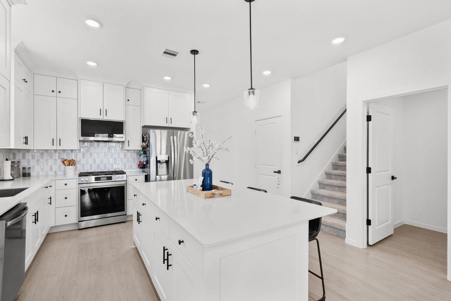 Furnished interior view inside a new home in Lago Mar, Texas City (Image 35).