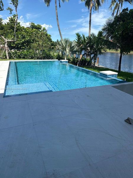 Image 6 of a home in . Image 6 of a home in .