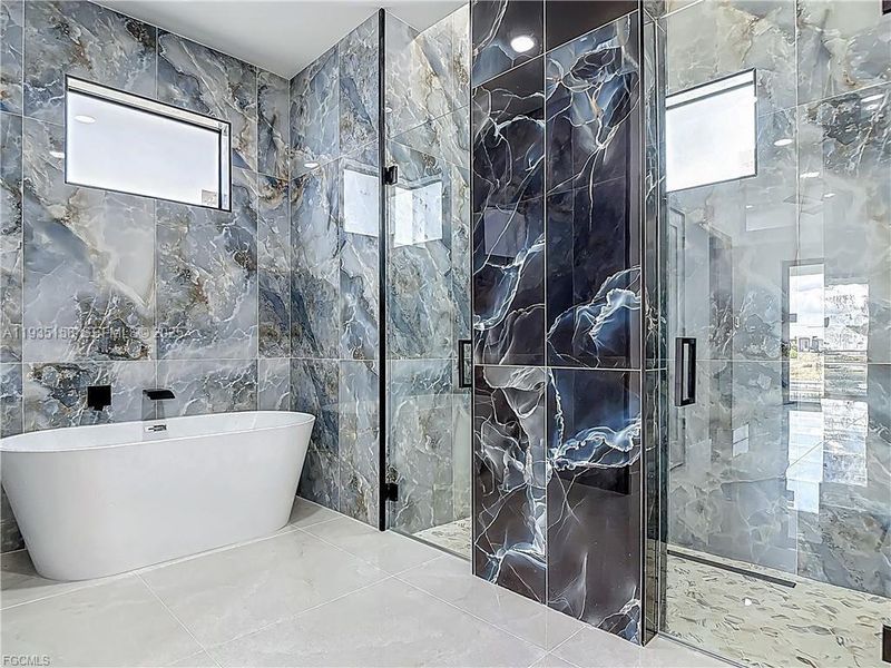 Furnished interior view inside a new home in , Cape Coral (Image 4).