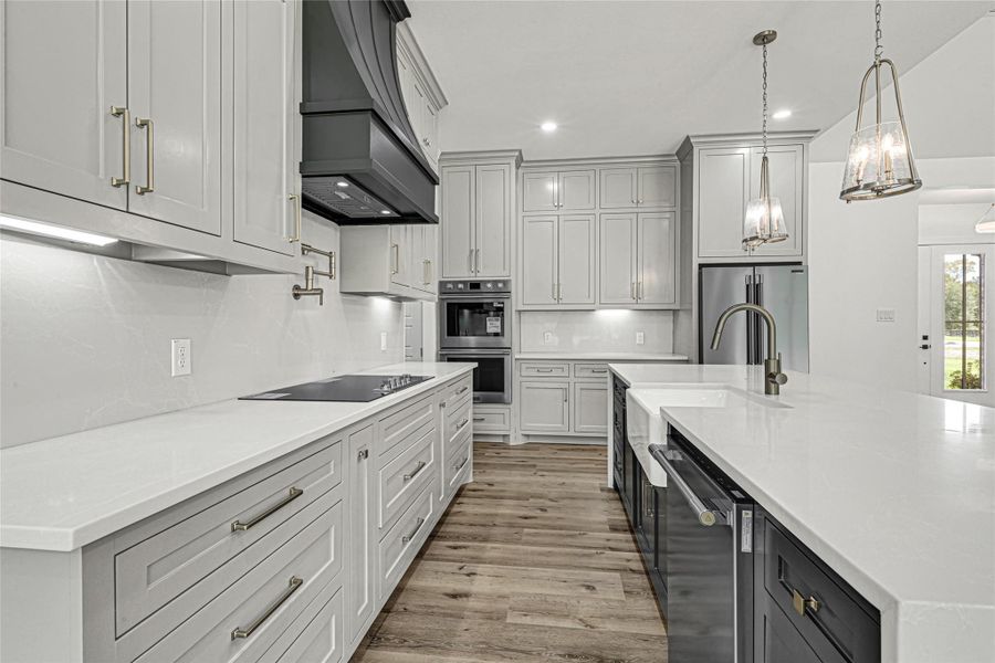 Furnished interior view inside a new home in , Conroe (Image 10).