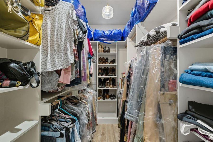 Image 25 of a home in .