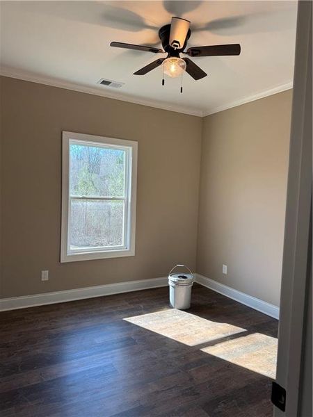 Spacious, unfurnished interior of a new home in , Temple (Image 10).