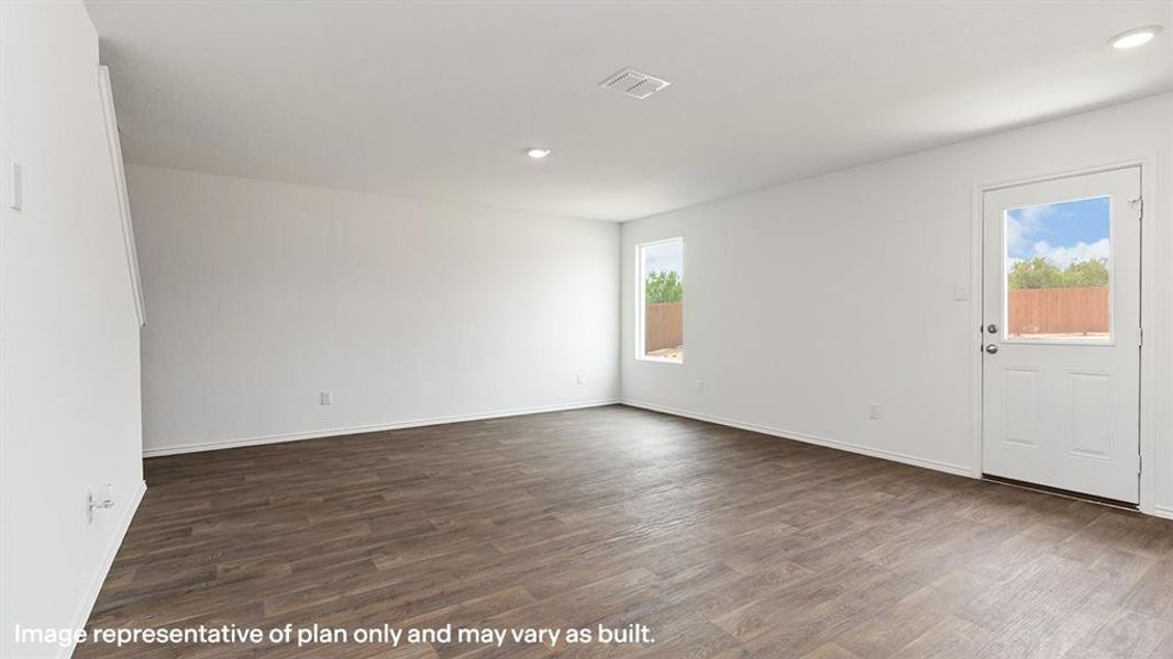 Spacious, unfurnished interior of a new home in Asher Oaks, Bonham (Image 14).