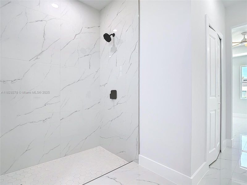 Furnished interior view inside a new home in , Lehigh Acres (Image 14).