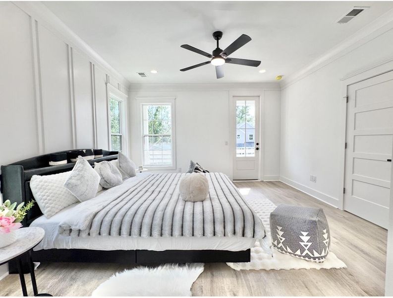 Furnished interior view inside a new home in , North Charleston (Image 6).