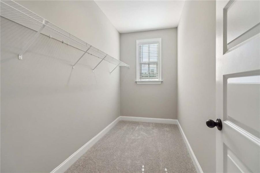 Image 43 of a home in .