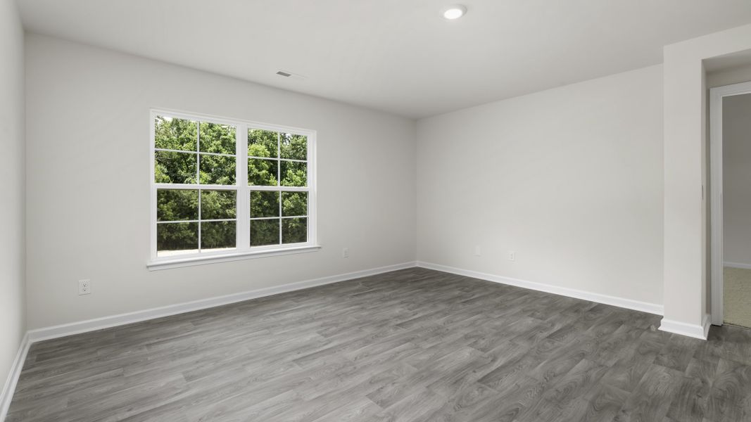 Spacious, unfurnished interior of a new home in Owens Ridge, Lexington (Image 11). Spacious, unfurnished interior of a new home in Owens Ridge, Lexington (Image 11).