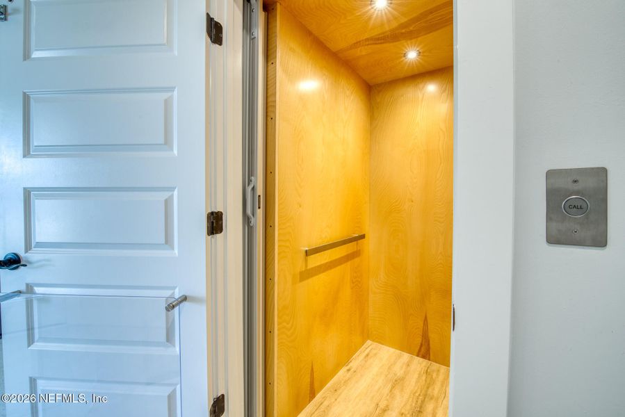 Image 30 of a home in .