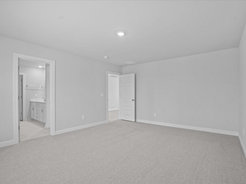 Spacious, unfurnished interior of a new home in Maxwell Commons, Easley (Image 15). Spacious, unfurnished interior of a new home in Maxwell Commons, Easley (Image 15).