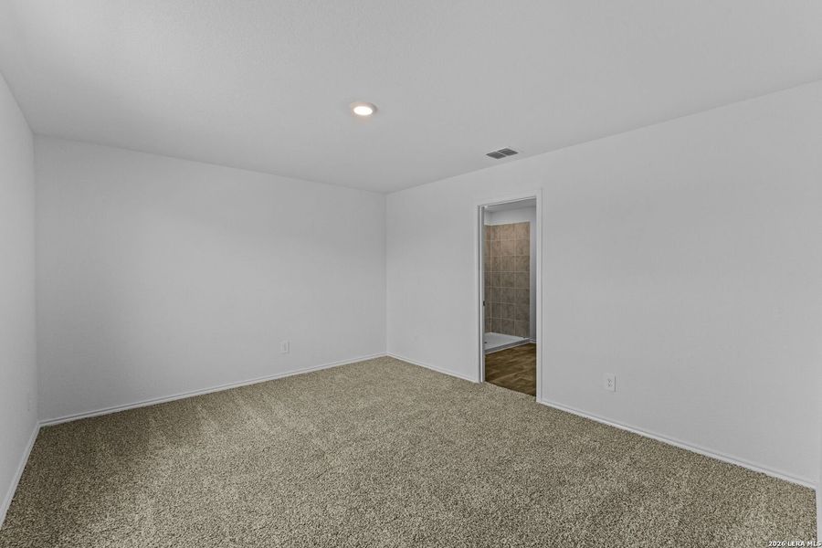 Spacious, unfurnished interior of a new home in Sereno Springs, Converse (Image 19). Spacious, unfurnished interior of a new home in Sereno Springs, Converse (Image 19).