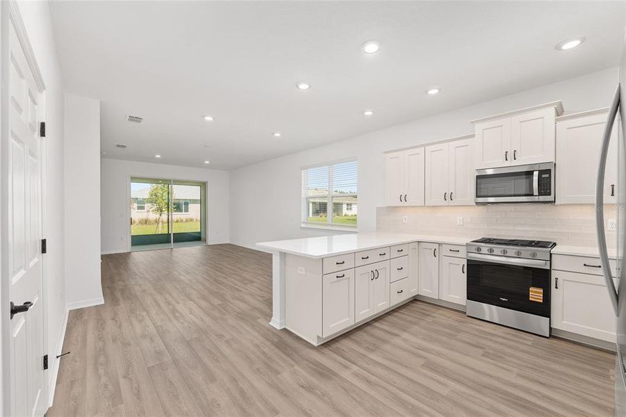 Furnished interior view inside a new home in , Ocala (Image 15).