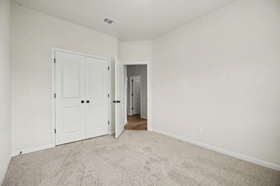 Spacious, unfurnished interior of a new home in Little River Ranch, Bay City (Image 11). Spacious, unfurnished interior of a new home in Little River Ranch, Bay City (Image 11).