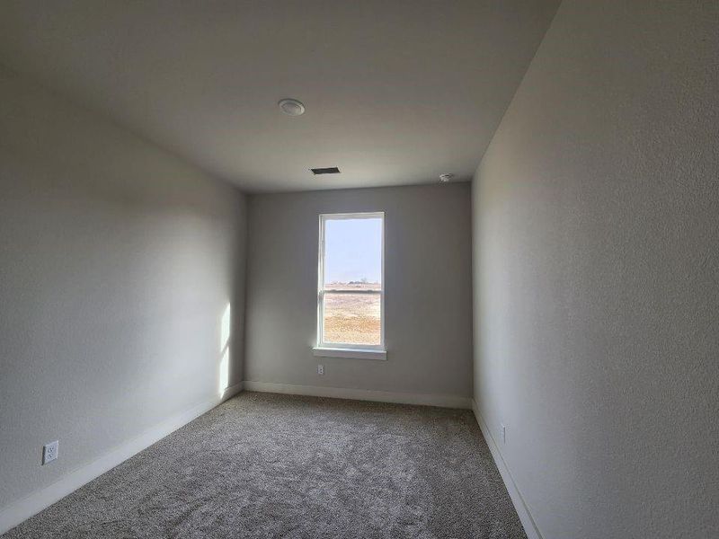 Image 12 of a home in Rocky Top.