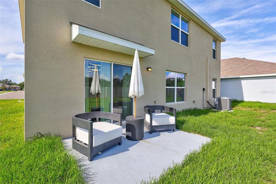 Exterior details and patio area of a home in , Tampa (Image 36).
