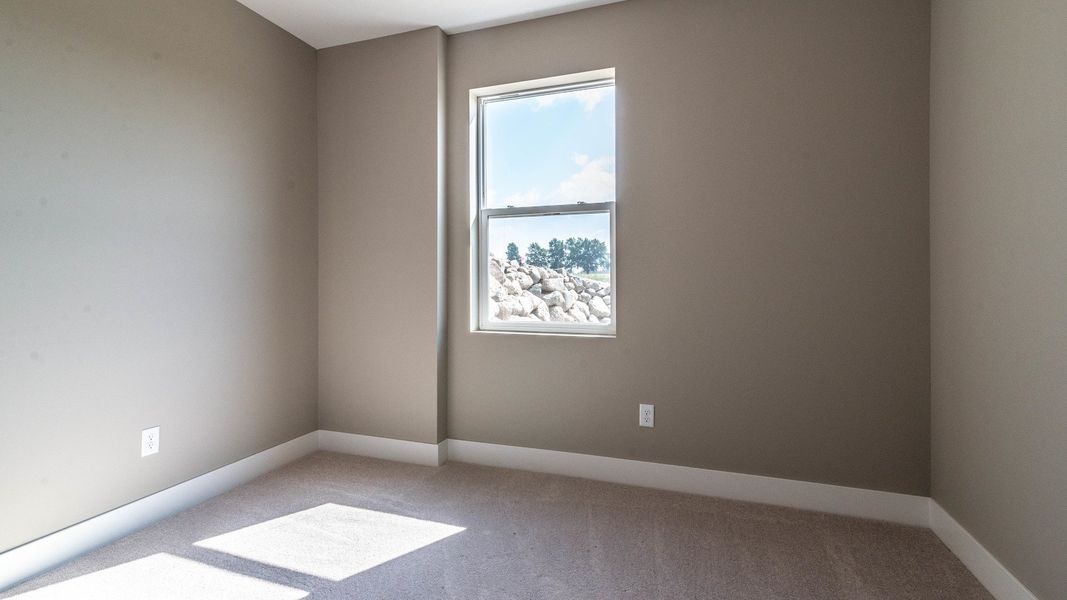 Representative unfurnished interior of a home built from the The Winslow by Norfolk Homes in Valleys, Jackson (Image 86).
