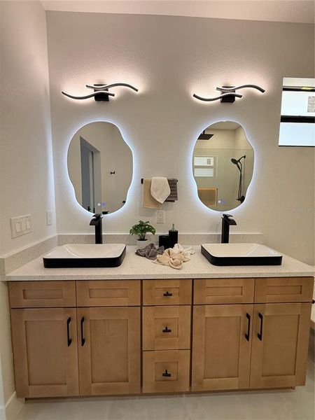 Furnished interior view inside a new home in , Tampa (Image 12).