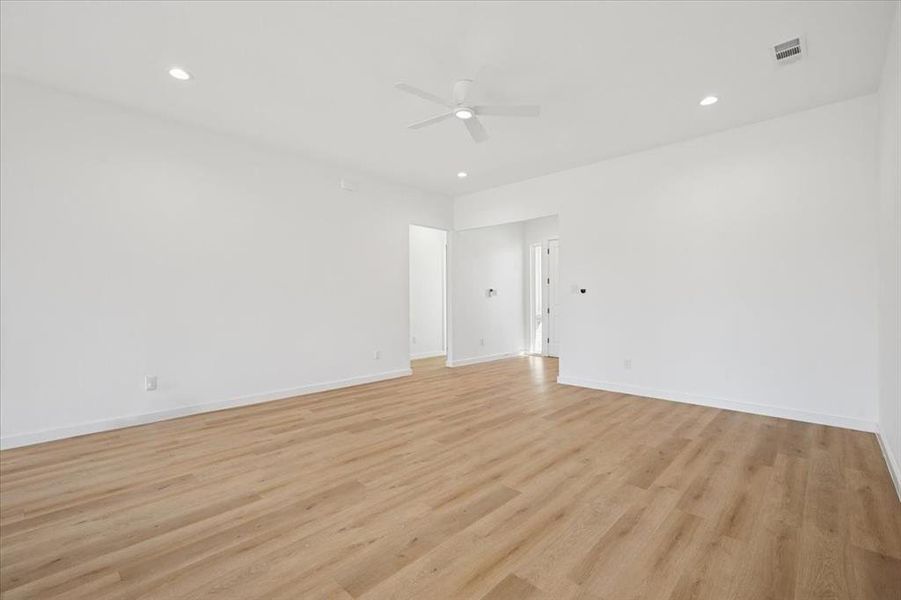 Spacious, unfurnished interior of a new home in , Fort Worth (Image 26). Spacious, unfurnished interior of a new home in , Fort Worth (Image 26).