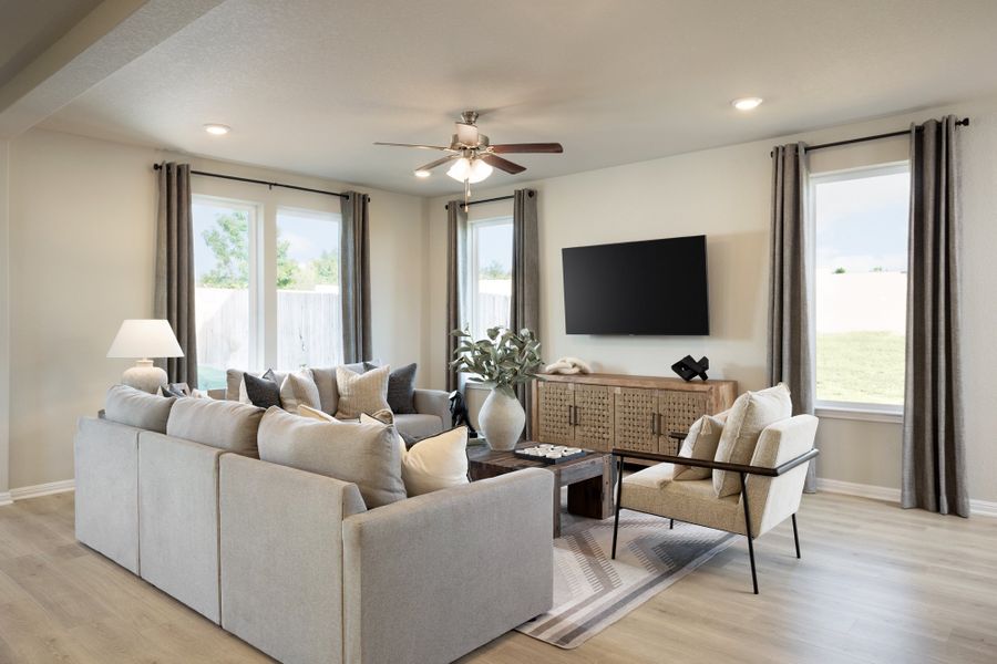 Furnished interior view inside a new home in Veranda: Classic, San Antonio (Image 10).