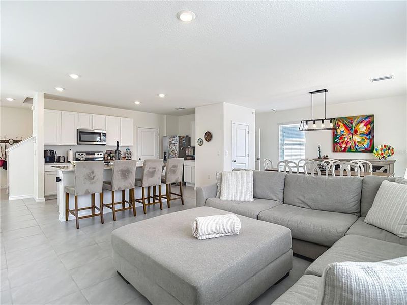 Furnished interior view inside a new home in , Wesley Chapel (Image 45).