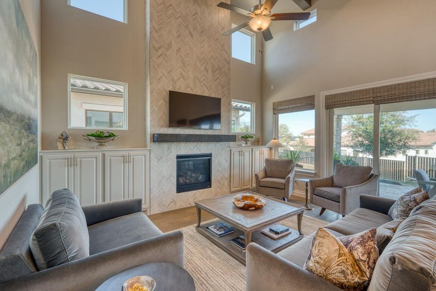 Furnished interior view inside a new home in , Horseshoe Bay (Image 10).