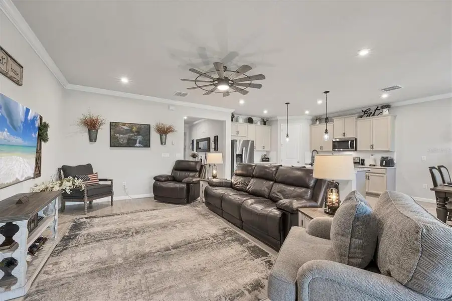 Furnished interior view inside a new home in , Venice (Image 7).