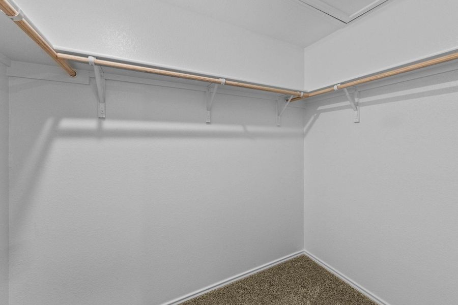 Spacious, unfurnished interior of a new home in Sunset Oaks, Maxwell (Image 27).