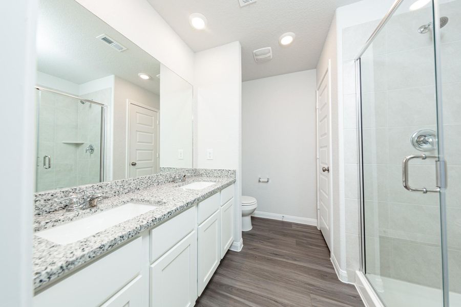 Furnished interior view inside a new home in River's Edge, Conroe (Image 4). Furnished interior view inside a new home in River's Edge, Conroe (Image 4).