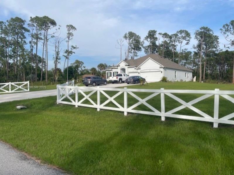 Community amenities in , North Port (Image 14). Community amenities in , North Port (Image 14).