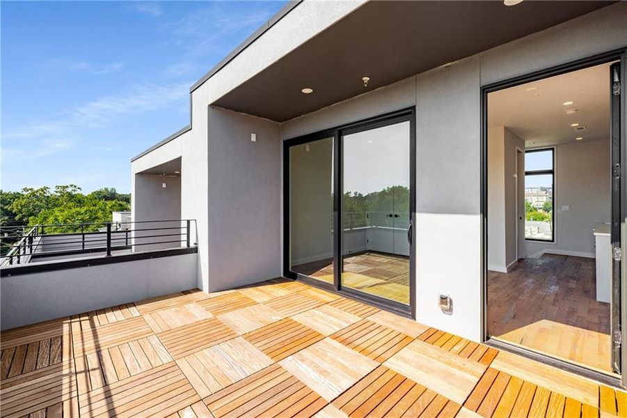 Image 24 of a home in Ten 5 Summerhill. Image 24 of a home in Ten 5 Summerhill.