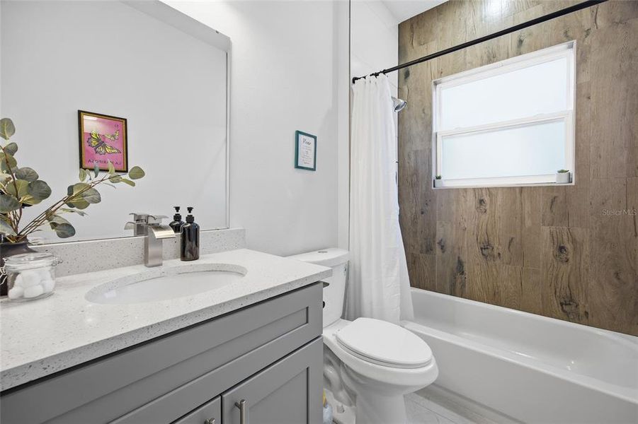 Furnished interior view inside a new home in , Ocala (Image 19).