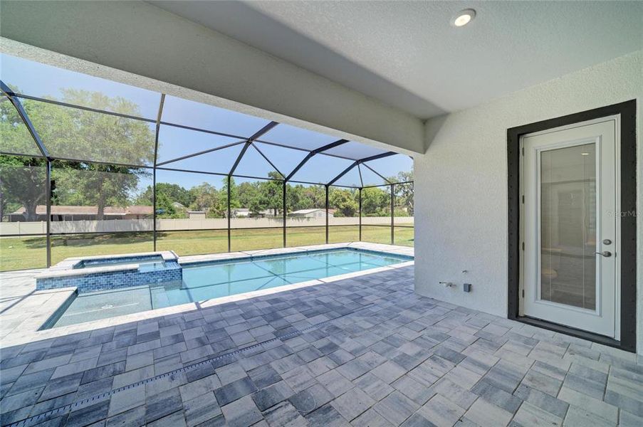 Exterior details and patio area of a home in Hidden Lakes, Brandon (Image 4).