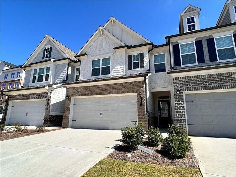 Image 55 of a home in .