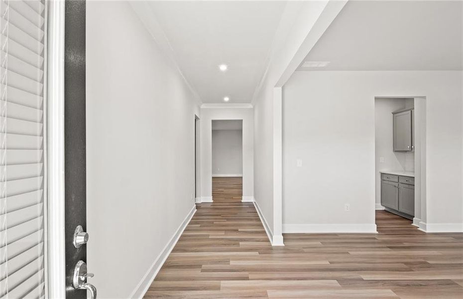 Spacious, unfurnished interior of a new home in Anderson Point Estates, McDonough (Image 9).