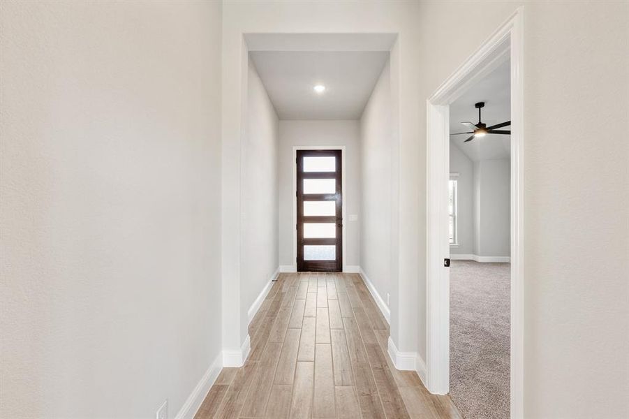 Spacious, unfurnished interior of a new home in Villages of Walnut Grove, Midlothian (Image 20).