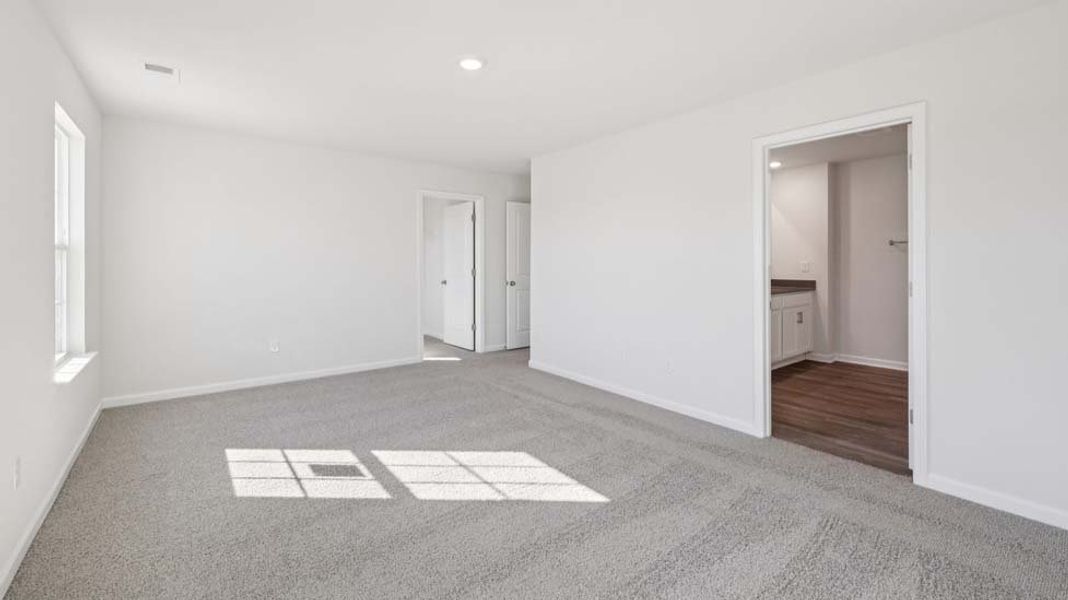 Spacious, unfurnished interior of a new home in Cline Village, Conover (Image 17).