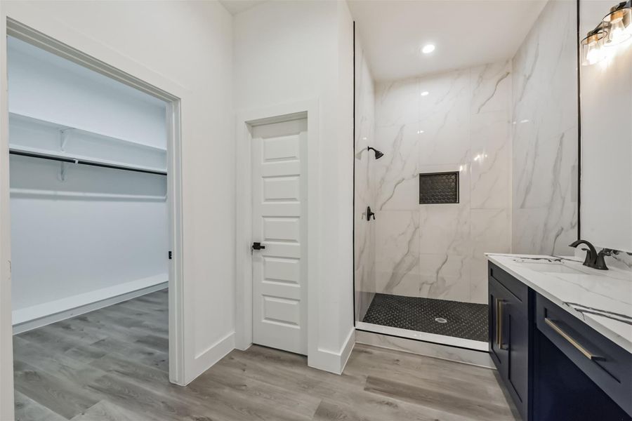 Image 34 of a home in .