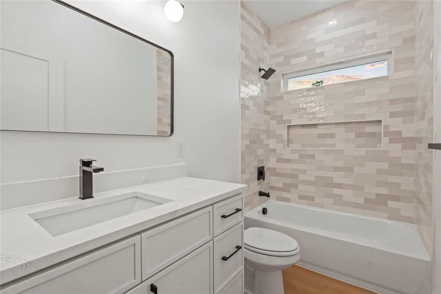 Furnished interior view inside a new home in , Dallas (Image 7). Furnished interior view inside a new home in , Dallas (Image 7).