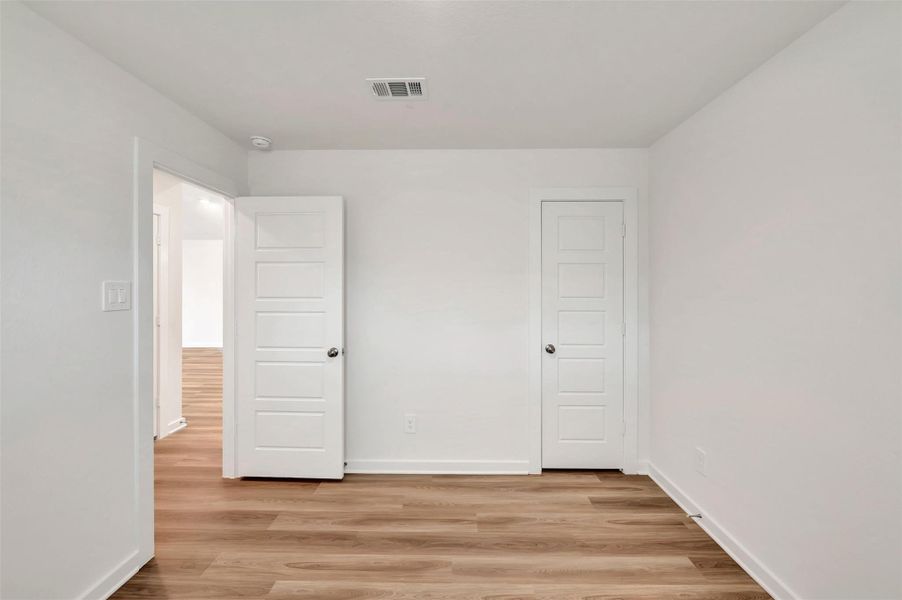 Spacious, unfurnished interior of a new home in Magnolia Ridge, Magnolia (Image 26).