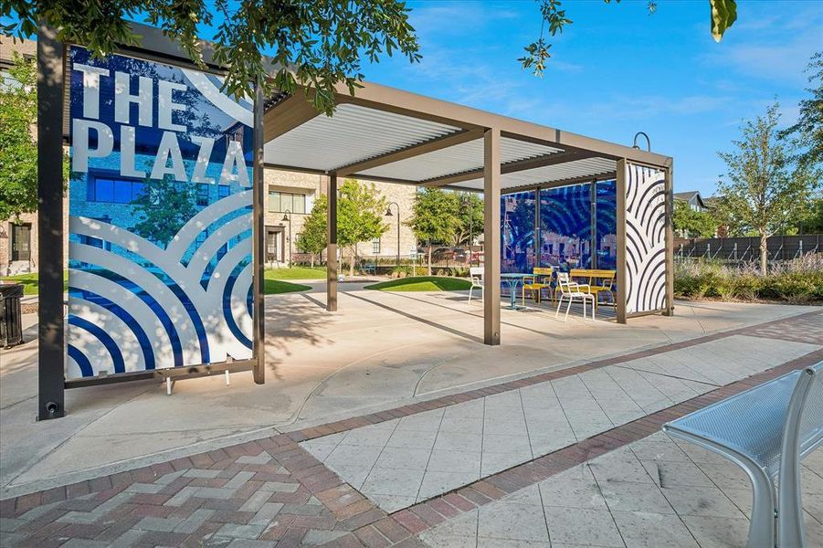 Community amenities in , Addison (Image 34).