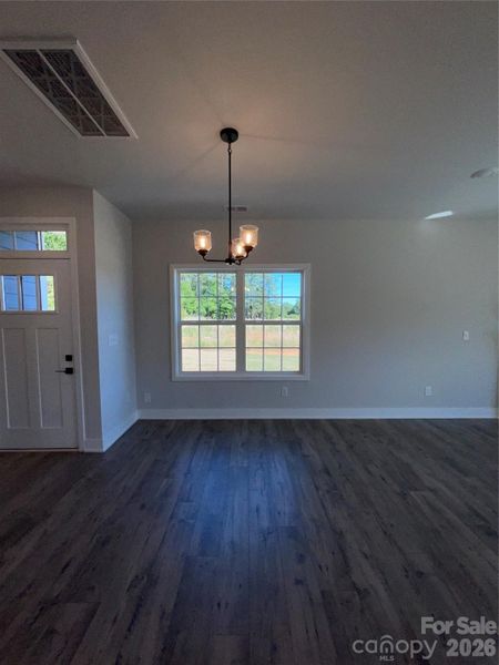 Spacious, unfurnished interior of a new home in Pine Trace, Gastonia (Image 12). Spacious, unfurnished interior of a new home in Pine Trace, Gastonia (Image 12).