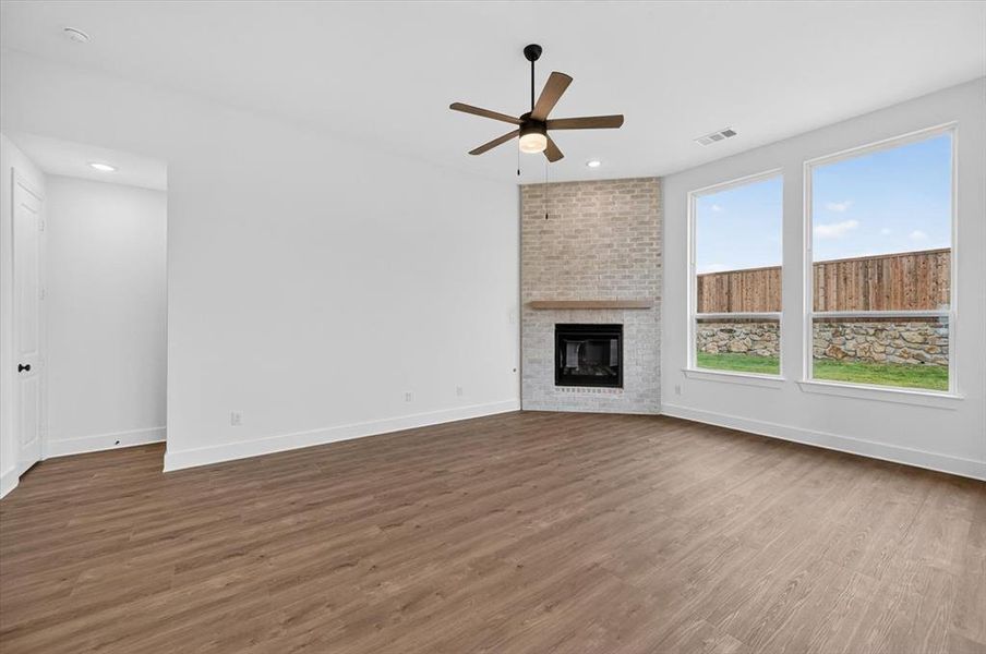 Spacious, unfurnished interior of a new home in Wellington, Haslet (Image 20).