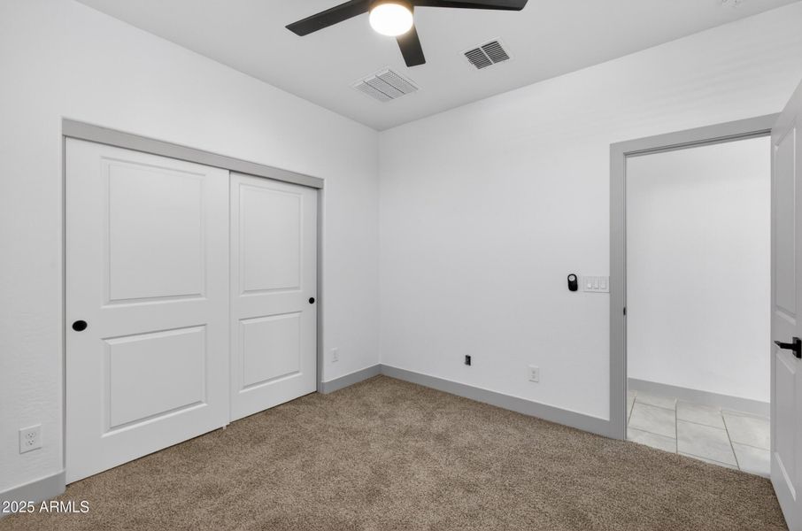 25_6x7a8210 25_6x7a8210