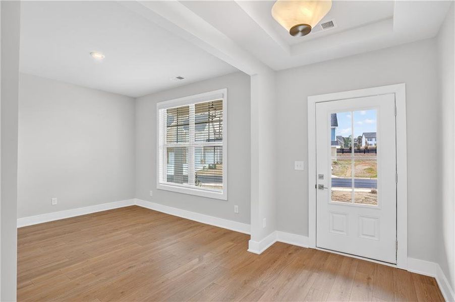 Spacious, unfurnished interior of a new home in The Fairways at Mirror Lake, Villa Rica (Image 15).