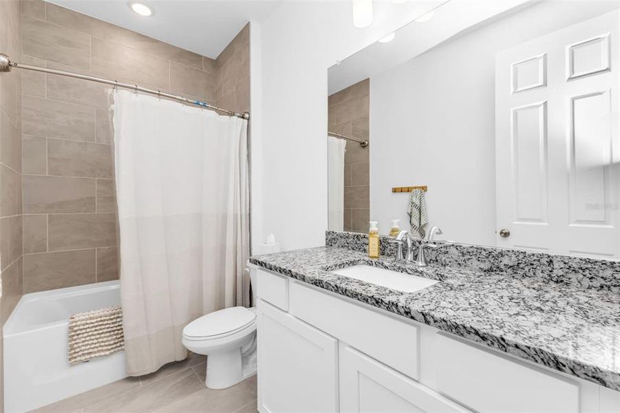 Furnished interior view inside a new home in , Punta Gorda (Image 15).