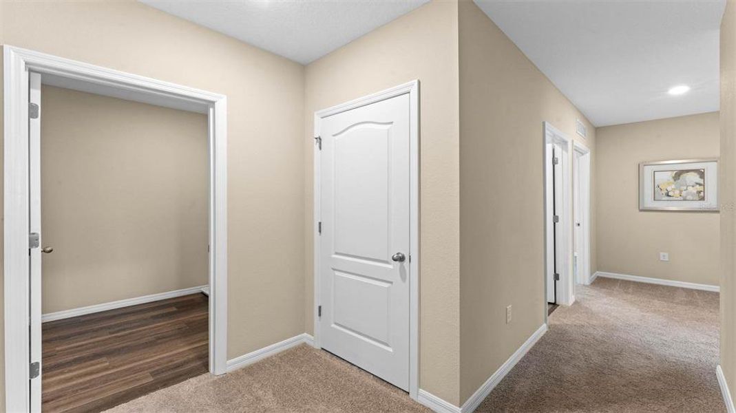 Spacious, unfurnished interior of a new home in Kindred, Kissimmee (Image 17). Spacious, unfurnished interior of a new home in Kindred, Kissimmee (Image 17).