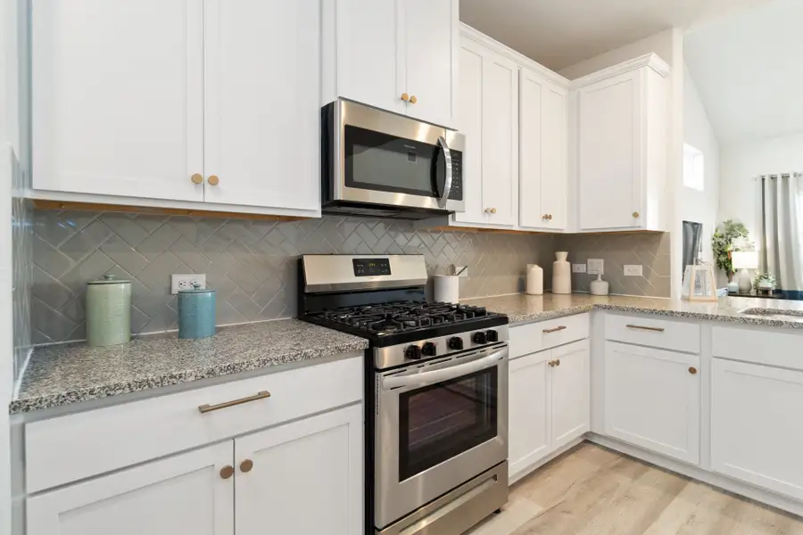 Hunters Ranch Model - Polk - Kitchen